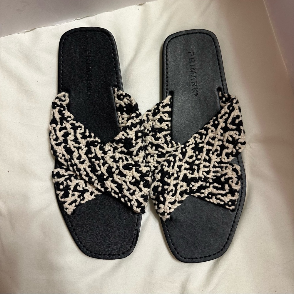 Primark Black and Cream Women's Sandals size 9